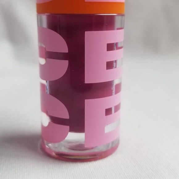 Beauty For Certain - Matte Liquid Lipstick - 67 - Picture 11 of 12